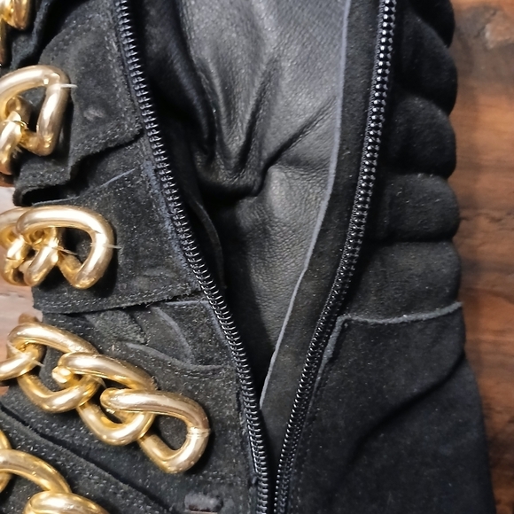 JEFFREY CAMPBELL Ibiza "wedge Black Gold Chain Sneaker women size 8. - Picture 4 of 10